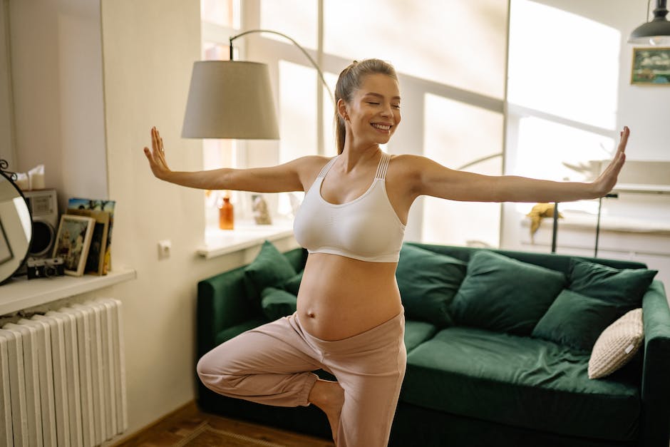  warum Babys gerne auf dem Bauch schlafen